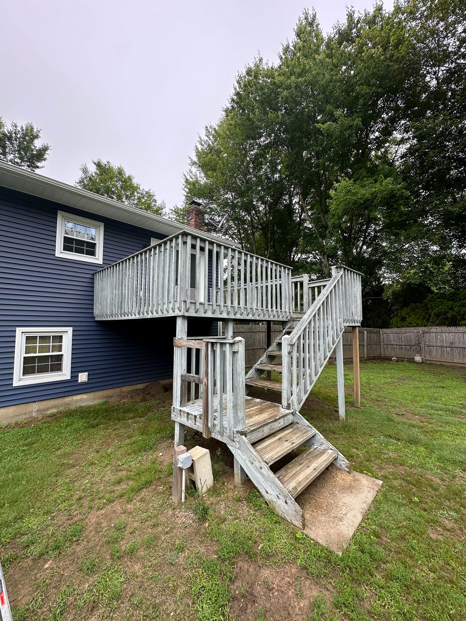 Gallery photos for Worn Wood to Clean Composite Deck Build in Waterford CT: Image #1