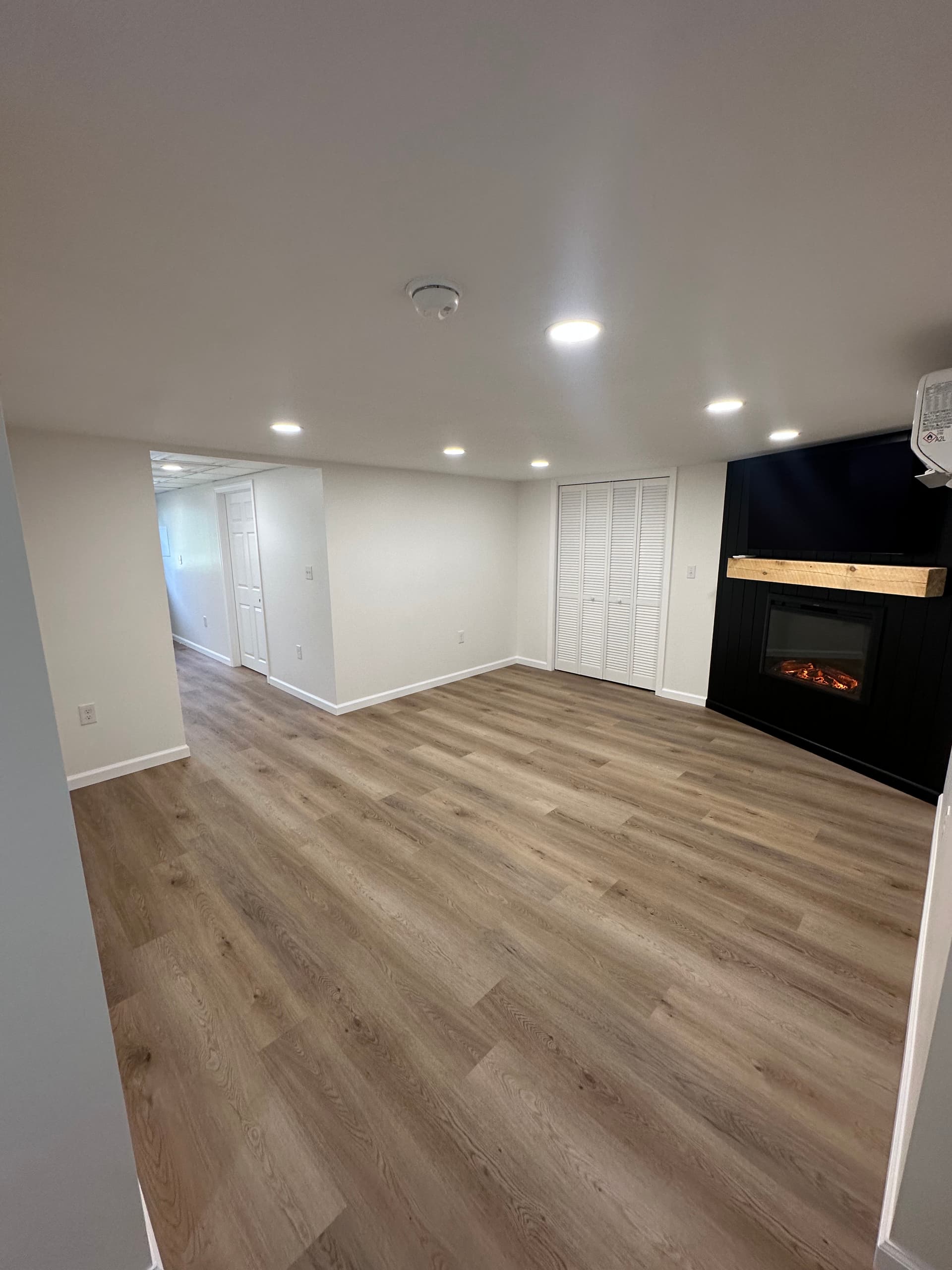 Gallery photos for Plainfield CT Basement Goes From Raw to Ready: Image #5