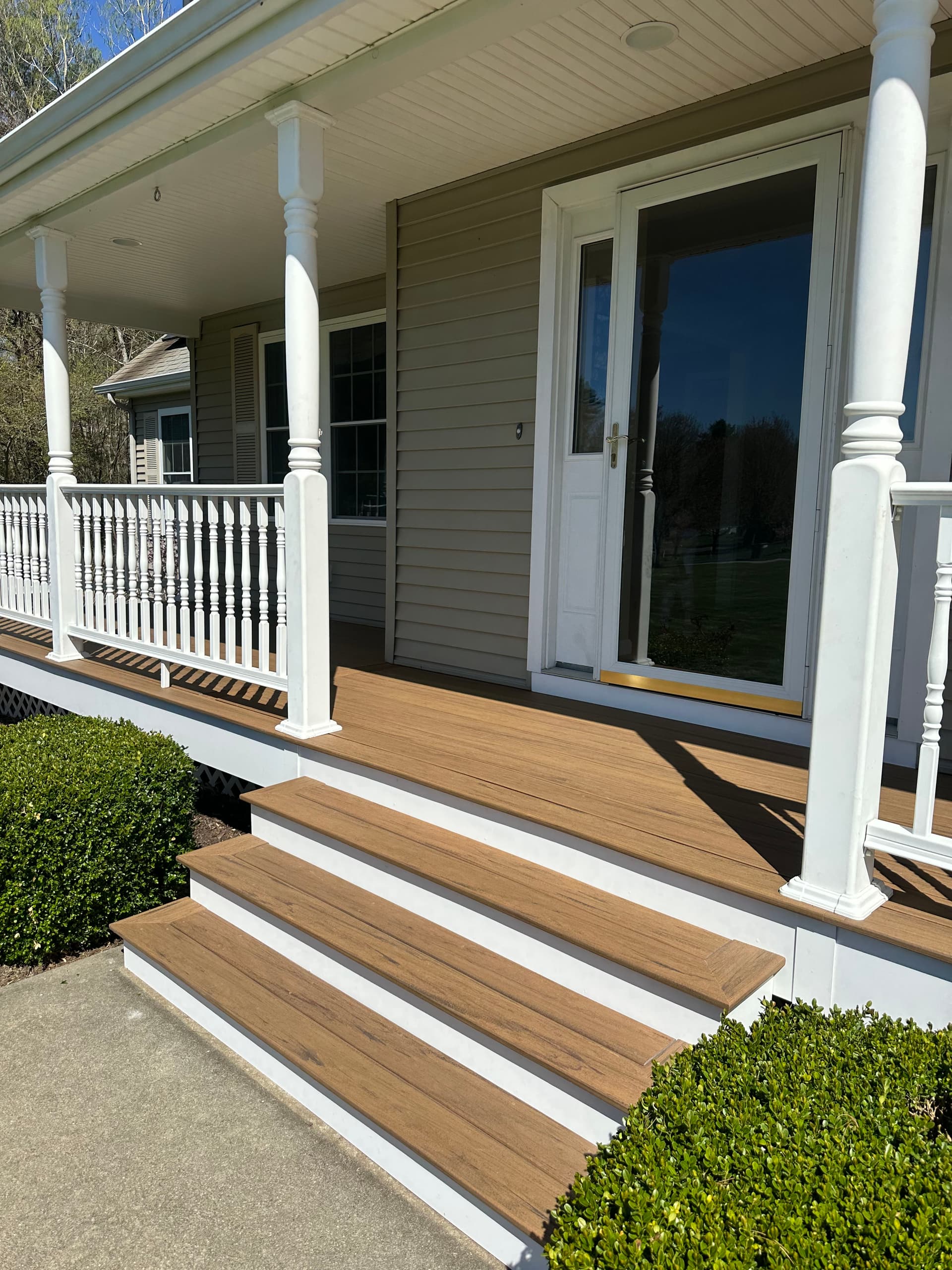 Gallery photos for Griswold Front Porch Rebuild with TimberTech Antique Leather: Image #2