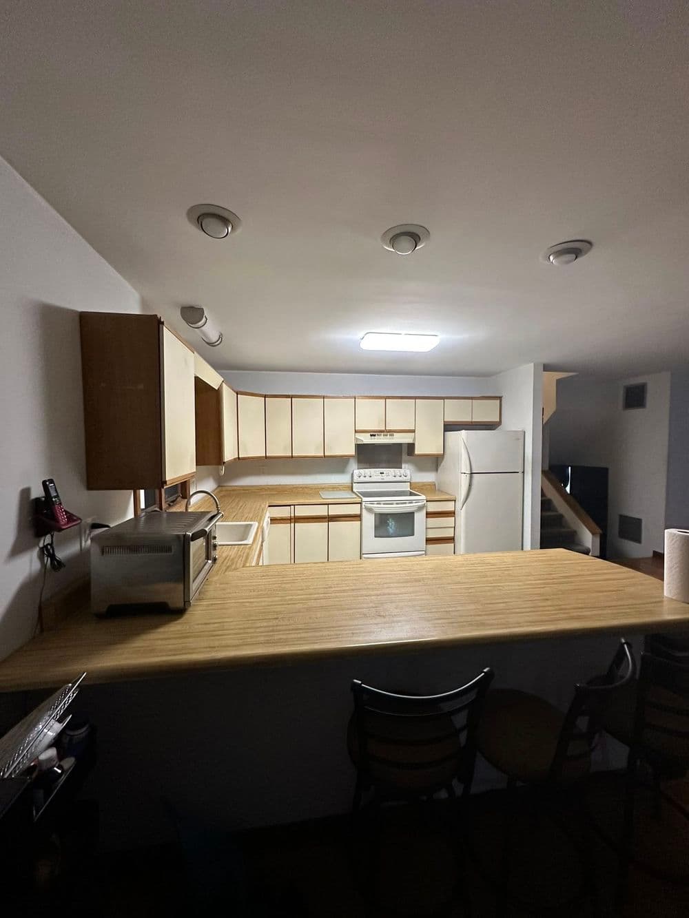 Gallery photos for Elegant Kitchen Remodel in Norwich CT: Image #4