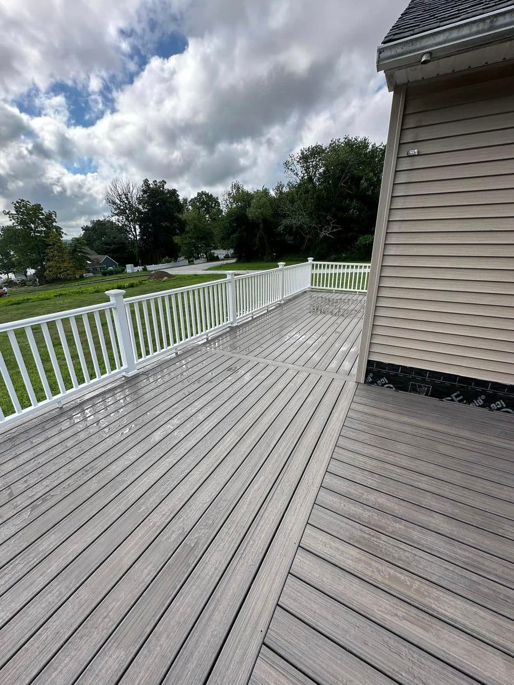 Gallery photos for Stunning 1200 Sq Ft Deck and Gazebo in Plainfield CT: Image #10