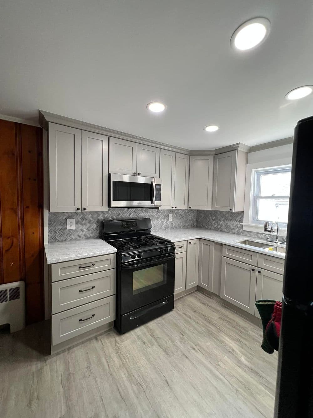 Gallery photos for Stunning Kitchen Remodel in Norwich: Image #3